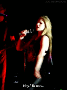 Avril Lavigne GIF. Artiesten Avril lavigne Gifs Muziekvideo 