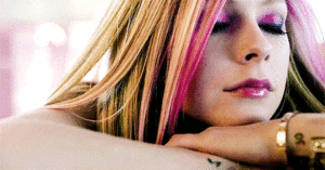 Avril Lavigne GIF. Artiesten Avril lavigne Gifs Klap Slapping Popcorn Abdij 
