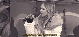 Avril Lavigne GIF. Artiesten Avril lavigne Gifs He wasnt 