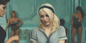 Baby GIF. Vallen Baby Rick Gifs Cartoons en comics Avontuur tijd Cartoon network Bmo Zeepbel Moed 