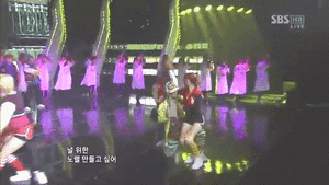 Baby GIF. Artiesten Miley cyrus Baby Gifs De baby gif 