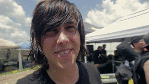 Baby GIF. Jongen Muziek Baby Haar Zwart Gifs Glimlachen Kellin quinn 