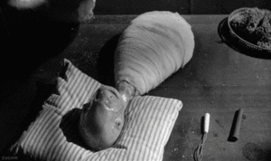 Baby GIF. Baby Star trek Gifs  Zoet Star trek into darkness Jim kirk Captain kirk James kirk Idst 