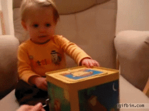 Baby GIF. Bang Baby Gifs Speelbal Kind 