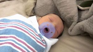 Baby GIF. Bang Baby Gifs Speelbal Kind 