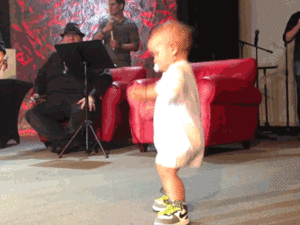 Baby GIF. Beroemdheden Baby Gifs Filmsterren Jeremy renner 