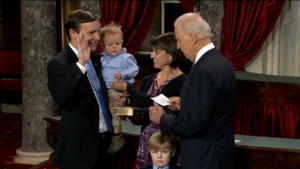 Baby GIF. Baby Hallo Gifs Hi Joe biden Senaat 