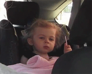Baby GIF. Hockey Schattig Baby Oorwarmers Gifs Luid Geamuseerd Oortelefoons 