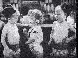 Miley Cyrus GIF. Artiesten Miley cyrus Baby Gifs De baby gif 