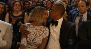Beyoncé GIF. Artiesten Beyonce Gifs Houding Truc Smakken Neerbuigen 