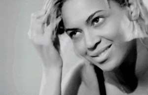 Beyoncé GIF. Artiesten Beyonce Gifs Houding Truc Smakken Neerbuigen 