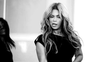 Beyoncé GIF. Huilen Muziek Artiesten Beyonce Gifs Visuele album Nieuw album 