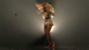 Beyoncé GIF. Muziek Artiesten Beyonce Gifs Fabelachtig Hair flip Trots 