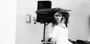 Beyoncé GIF. Artiesten Beyonce Sexy Gifs Diva Countdown 