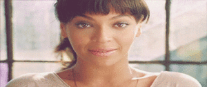 Beyoncé GIF. Artiesten Beyonce Sexy Gifs Diva Countdown 