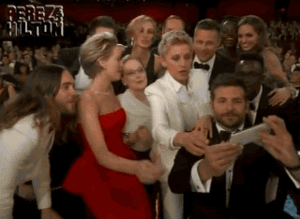 Brad Pitt GIF. Bioscoop Film Films en series Brad pitt Gifs Fight club Filmsterren Ernstig Sla David fincher Tyler durden Cultfilm 