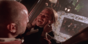 Brad Pitt GIF. Liefde Angelina jolie Brad pitt Omhelzing Kus Gifs Filmsterren Movie gif Poljubac Angie en brad 