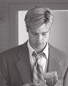 Brad Pitt GIF. World war z Brad pitt Gifs Filmsterren 