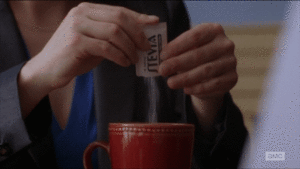Breaking Bad GIF. Films en series Breaking bad Gifs Filmsterren Bryan cranston Skyler white Walter white Anna gunn Gezicht af Breken va 