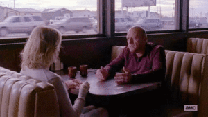 Breaking Bad GIF. Films en series Breaking bad Gifs Dean norris Skyler white Anna gunn Suv Hank shrader Dubster 