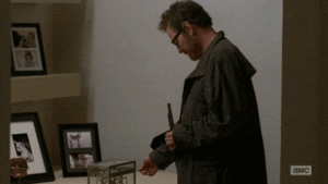 Breaking Bad GIF. Films en series Breaking bad Gifs Skyler white Anna gunn Breken van slechte kruipruimte Christopher cousins 