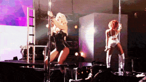 Britney Spears GIF. Artiesten Britney spears Crazy Gifs Glimlach 