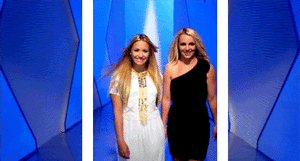 Britney Spears GIF. Artiesten Britney spears Gifs Glimlach Onhandig Dichtbij 