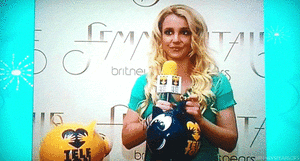 Britney Spears GIF. Muziek Artiesten Britney spears Britney William Gifs 2012 Scream and shout Gillen amp schreeuw 