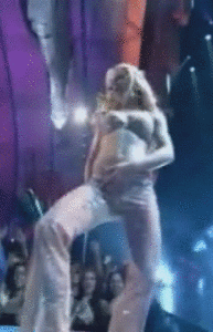 Britney Spears GIF. Bang Artiesten Britney spears Gifs Geschokt De x factor 