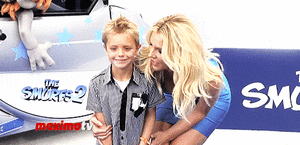 Britney Spears GIF. Circus Artiesten Britney spears Britney Gifs Schoonheid Schitteren Mode &amp;amp; beauty Mousserend 