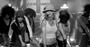 Britney Spears GIF. Dansen Artiesten Britney spears Mensen Gifs Blond Shirtless Het zingen Abs 