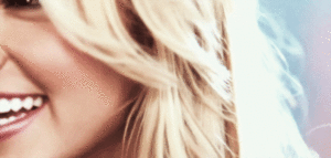 Britney Spears GIF. Dansen Artiesten Britney spears Mensen Gifs Blond Shirtless Het zingen Abs 