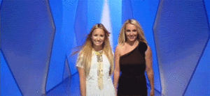 Britney Spears GIF. Applaus Artiesten Britney spears Gifs Glimlachen Klappen Xfactor 
