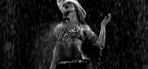 Britney Spears GIF. Artiesten Britney spears Roze Gifs Onhandig Glimlachen Xfactor 