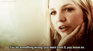 Britney Spears GIF. Artiesten Britney spears Gifs Glimlachen Het eten Mickey mouse club 