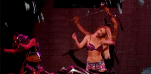 Britney Spears GIF. Artiesten Britney spears Tong Crazy Gifs 