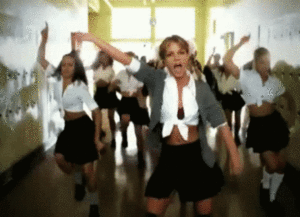 Britney Spears GIF. Circus Artiesten Britney spears Gifs Vevo Volkeren choice awards 