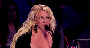 Britney Spears GIF. Artiesten Geweer Britney spears Gifs Crimineel 