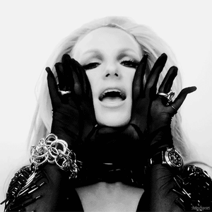 Britney Spears GIF. Artiesten Britney spears Gifs Brunette Hair flip 