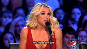 Britney Spears GIF. Artiesten Geweer Britney spears Gifs Crimineel 