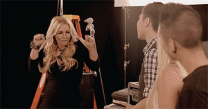 Britney Spears GIF. Taart Artiesten Britney spears Gifs Heerlijk Het eten Sophia genade 