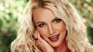 Britney Spears GIF. Artiesten Britney spears Tong Crazy Gifs 