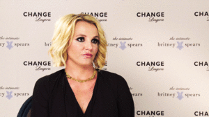 Britney Spears GIF. Halloween Artiesten Britney spears Britney Gifs Heks 