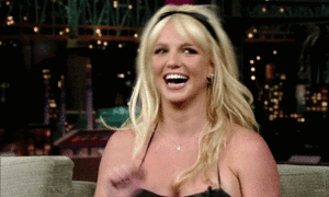 Britney Spears GIF. Dansen Artiesten Britney spears Mensen Gifs Blond Shirtless Het zingen Abs 
