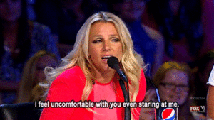 Britney Spears GIF. Dansen Artiesten Britney spears Gifs Opgewonden Jumping Blond Het zingen Tweesprong Slaapkamer 