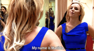 Britney Spears GIF. Artiesten Britney spears Gifs 1999 Lachend Glimlachen Fotoshoot 