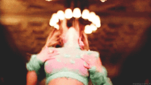 Britney Spears GIF. Artiesten Britney spears Lucky Gifs Muziekvideo 