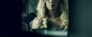 Britney Spears GIF. Artiesten Britney spears Gifs Glimlachen Heks 