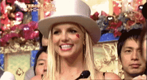 Madonna GIF. Artiesten Beyonce Britney spears Christina aguilera Lady gaga Madonna Gifs Mash up Gemene meiden 