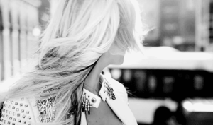 Britney Spears GIF. Artiesten Britney spears Gifs Muziekvideo Parfum 
